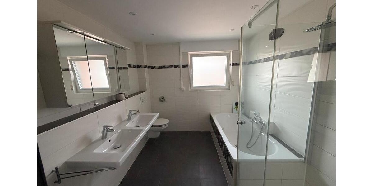 Einfamilienhaus Kerpen - 6 Zimmer, 177 m&sup2;, 719.000&euro; | Angebot:26049510