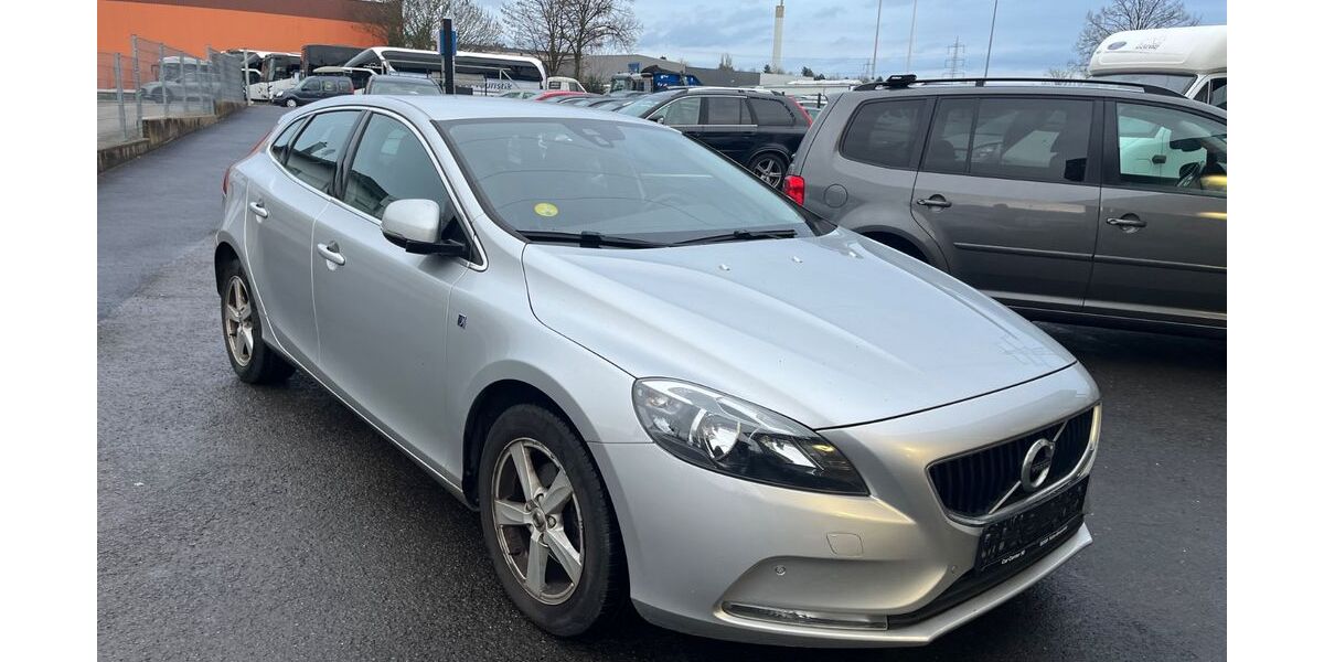 Volvo V40 150.000 km 9.500 &euro; Wesseling - Köln 50389