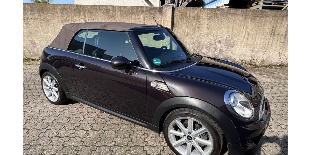 Mini Cooper SD Cabrio 74.120 km 11.999 &euro; Köln 51149