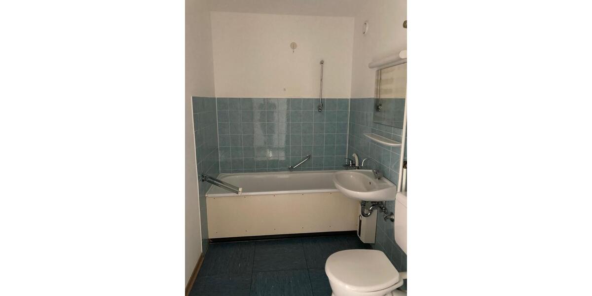 Etagenwohnung Köln Mülheim - 1.5 Zimmer, 41 m&sup2;, 277&euro; | Angebot:25956757