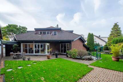 Haus Köln Chorweiler - 10 Zimmer, 311 m&sup2;, 1.299.000&euro; | Angebot:25929253