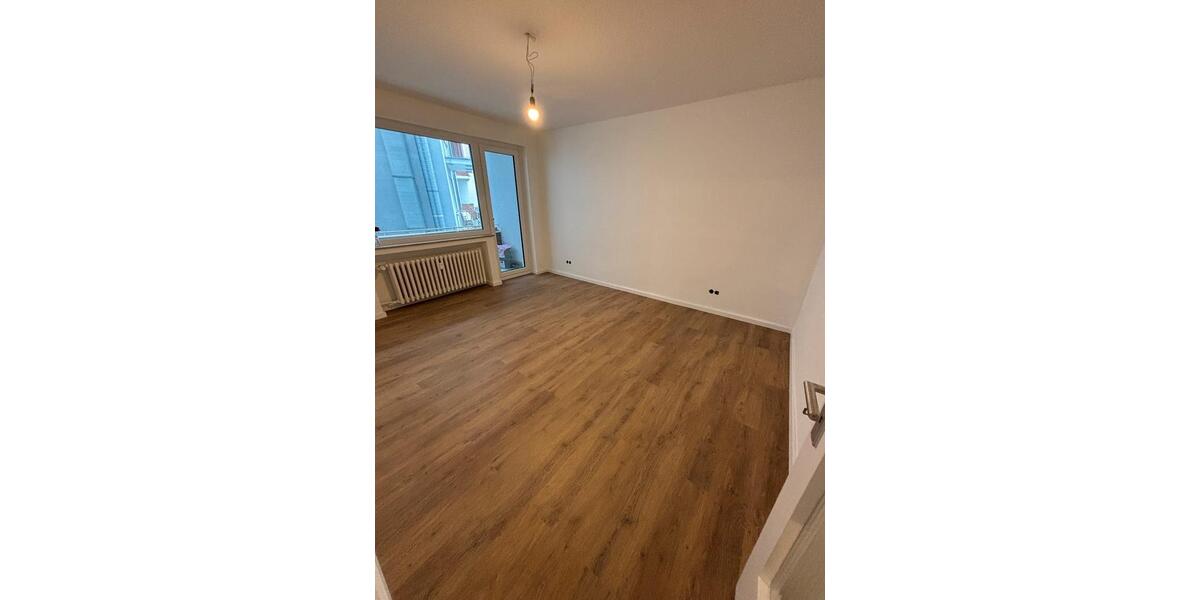 Erdgeschoßwohnung Köln Innenstadt - 2 Zimmer, 75 m&sup2;, 1.015&euro; | Angebot:25790769