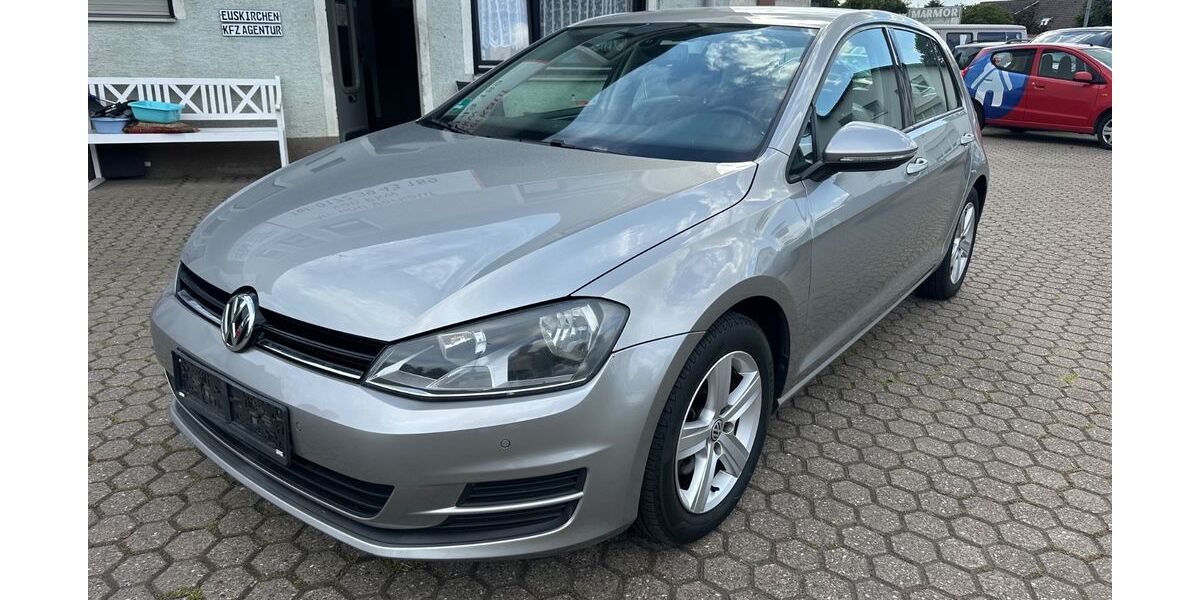 VW Golf 199.899 km 5.600 &euro; Euskirchen 53879