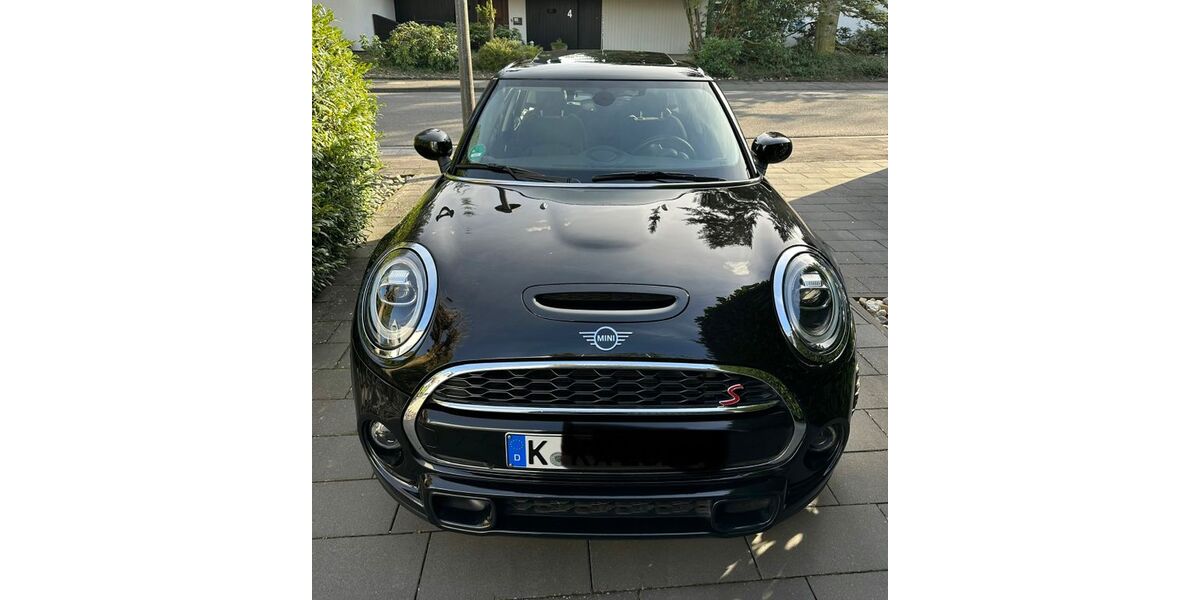 Mini Cooper S Coupé 71.050 km 22.500 &euro; Köln 50996