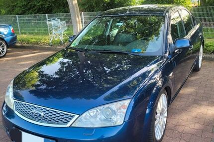 Ford Mondeo 273.000 km 2.990 &euro; Elsdorf 50189