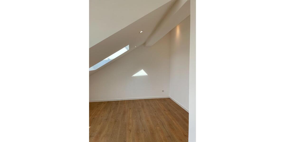 Dachgeschoßwohnung Aldenhoven - 1 Zimmer, 55 m&sup2;, 800&euro; | Angebot:25406205