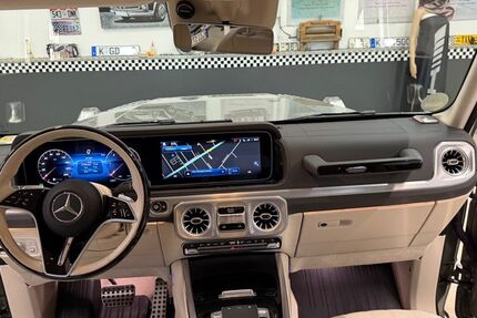 Mercedes-Benz G 450 9.800 km 164.900 &euro; Köln 51069