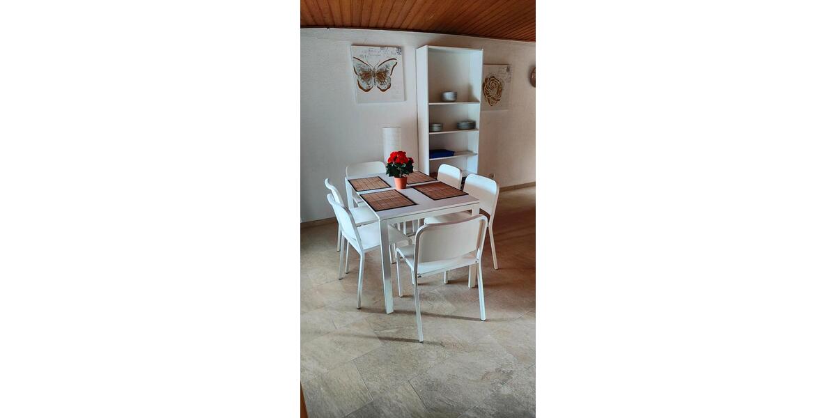 Dachgeschoßwohnung Inden - 3 Zimmer, 79 m&sup2;, 987&euro; | Angebot:25262517