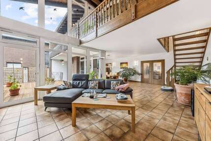 Haus Grevenbroich / Kapellen Kapellen - 5 Zimmer, 217 m&sup2;, 750.000&euro; | Angebot:25364745