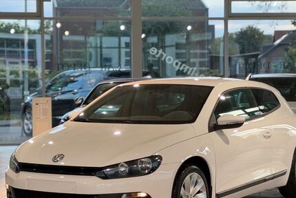VW Scirocco 89.000 km 7.499 &euro; Inden 52459