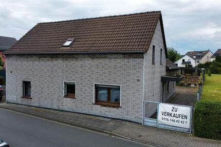 Haus Leverkusen Bürrig - 3 Zimmer, 140 m&sup2;, 425.000&euro; | Angebot:23395753