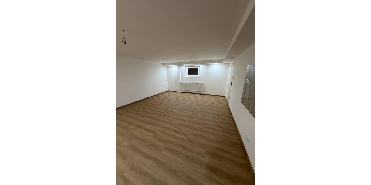 Etagenwohnung Bergheim Ahe - 3 Zimmer, 85 m&sup2;, 1.100&euro; | Angebot:25145450