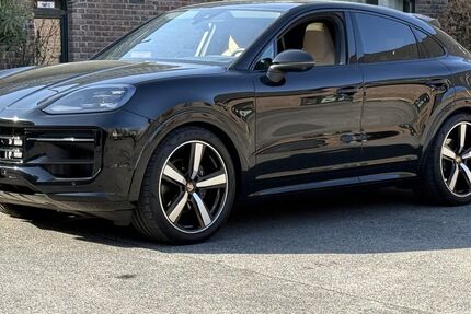 Porsche Cayenne 11.000 km 108.790 &euro; Frechen (bei Köln) 50226