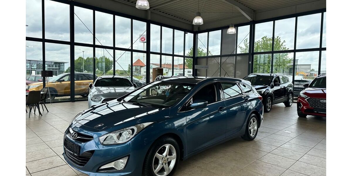 Hyundai i40 118.000 km 7.480 &euro; Erftstadt 50374