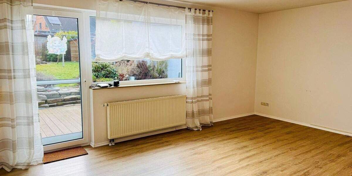 Doppelhaushälfte Euskirchen Stotzheim - 4 Zimmer, 120 m&sup2;, 369.000&euro; | Angebot:25668606