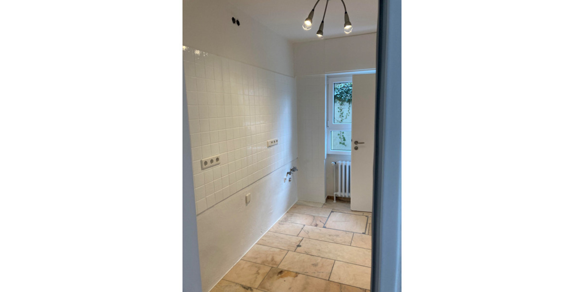 Etagenwohnung Alfter - 3 Zimmer, 76 m&sup2;, 875&euro; | Angebot:25923023