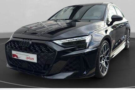 Audi RS3 9.290 km 63.990 &euro; Köln 50968