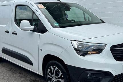 Opel Combo 140.000 km 9.250 &euro; Köln 51149
