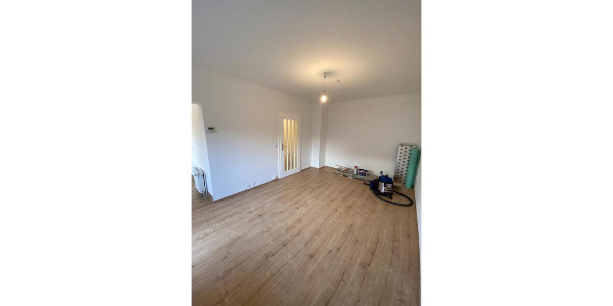 Hochparterre Köln Nippes - 2 Zimmer, 56 m&sup2;, 900&euro; | Angebot:25721972