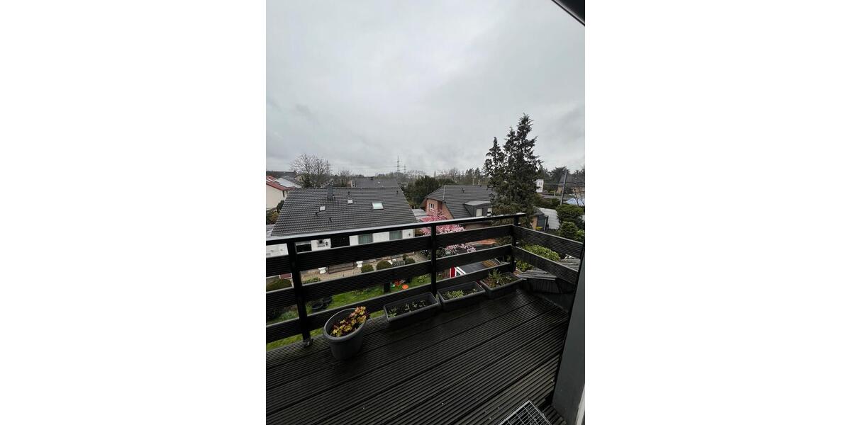 Dachgeschoßwohnung Köln Kalk - 3 Zimmer, 70 m&sup2;, 1.500&euro; | Angebot:25933026