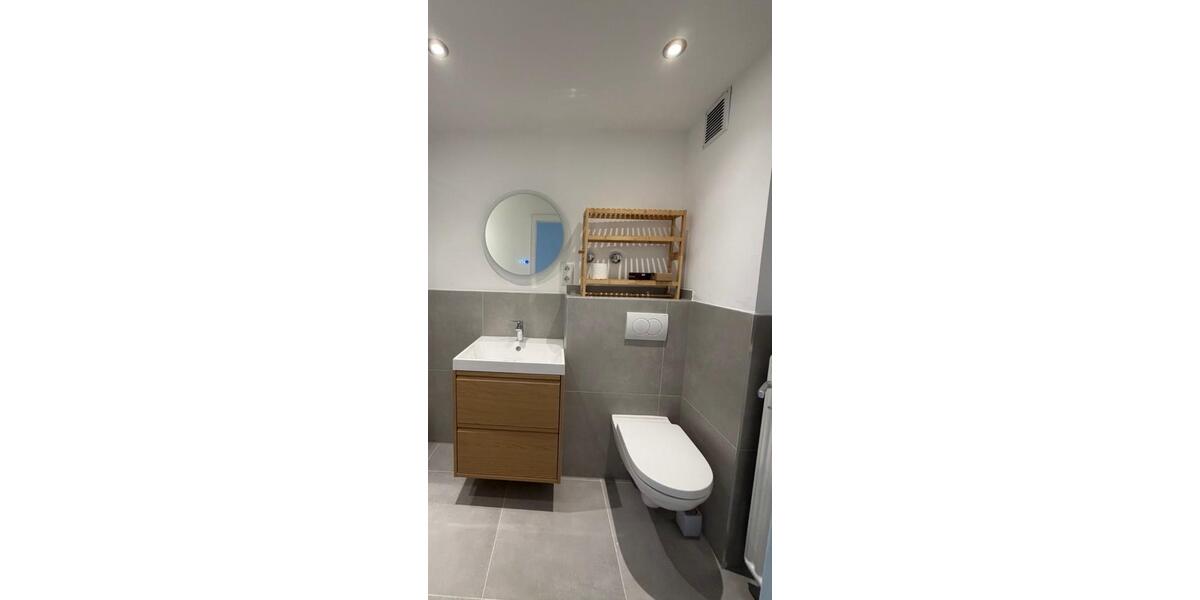 Etagenwohnung Köln Kalk - 2 Zimmer, 20 m&sup2;, 470&euro; | Angebot:25933978