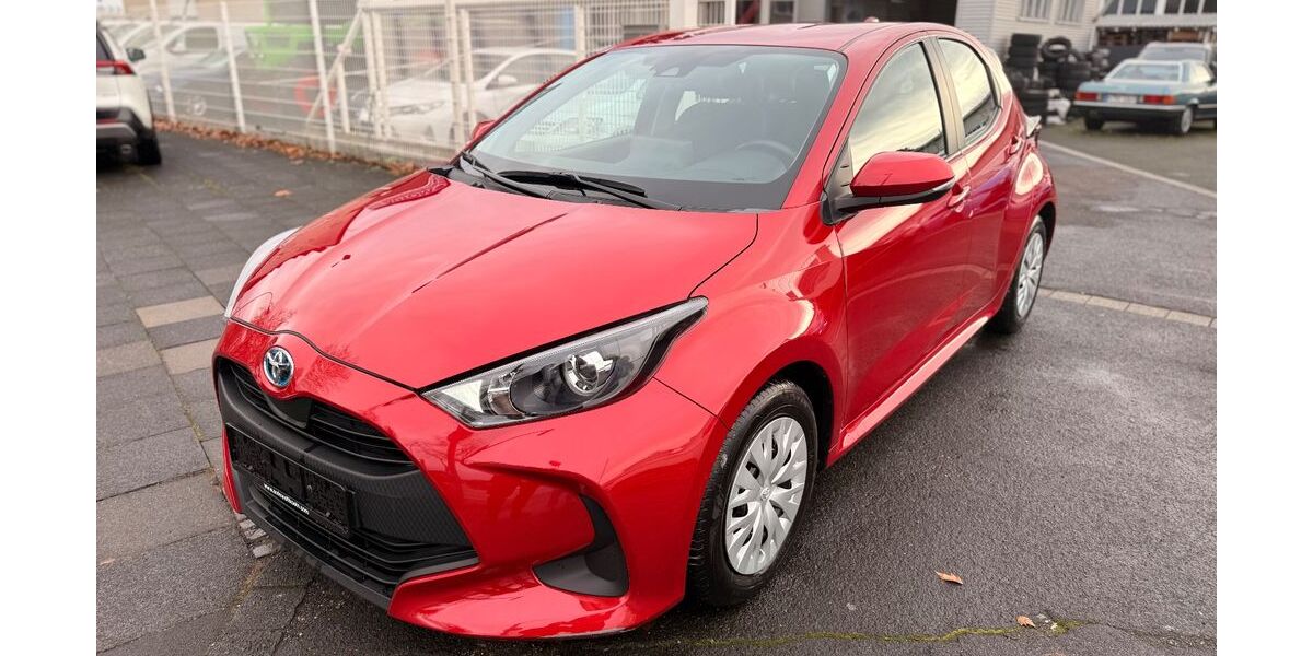 Toyota Yaris 71.284 km 15.500 &euro; Köln 51065
