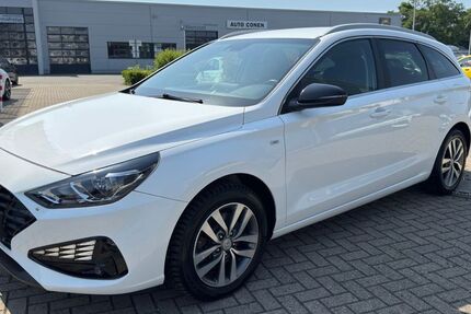 Hyundai i30 67.100 km 17.880 &euro; Düren 52351