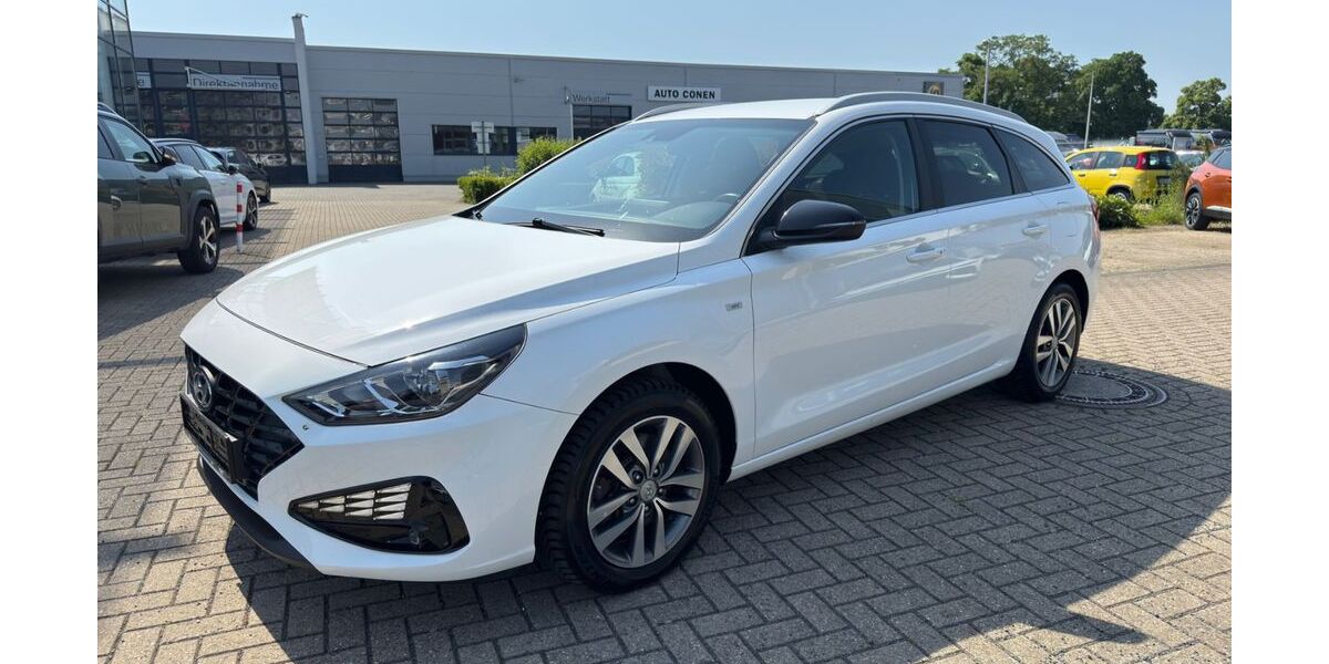 Hyundai i30 67.100 km 17.880 &euro; Düren 52351