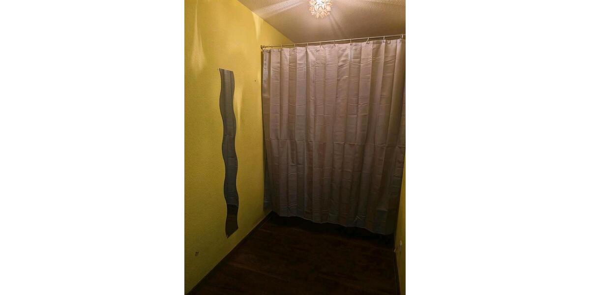 Etagenwohnung Köln Nippes - 2 Zimmer, 80 m&sup2;, 850&euro; | Angebot:25922839