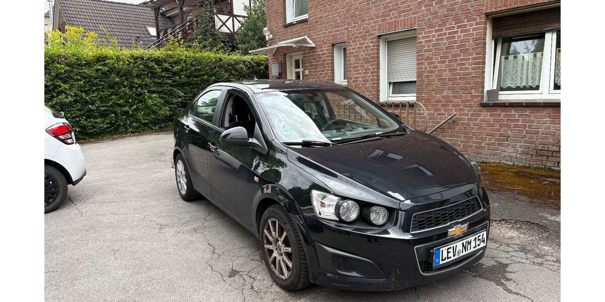 Chevrolet Aveo 179.000 km 2.990 &euro; Leverkusen 51373