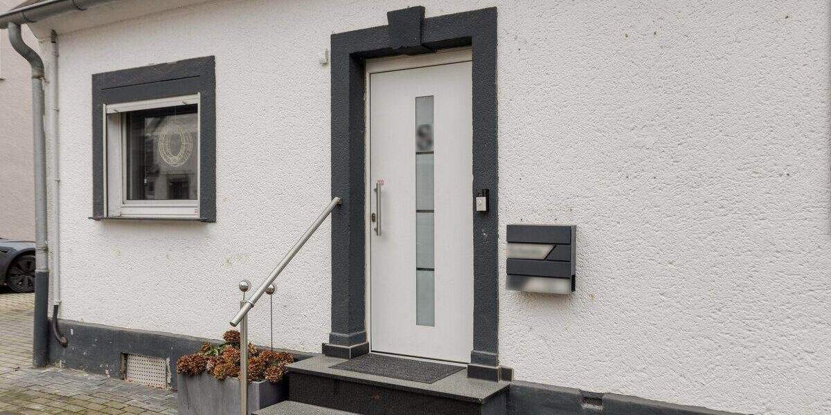 Reihenendhaus Erftstadt Köttingen - 7 Zimmer, 178 m&sup2;, 565.000&euro; | Angebot:25704417