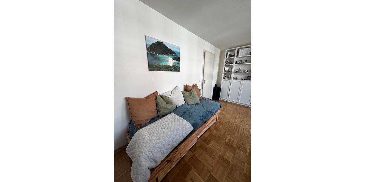 Etagenwohnung Köln Mülheim - 3 Zimmer, 86 m&sup2;, 1.800&euro; | Angebot:25992989