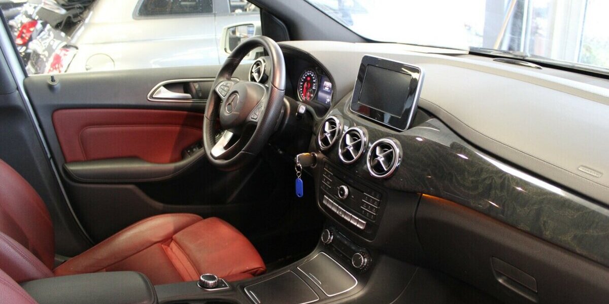 Mercedes-Benz B 220 4Matic 7G-DCT Score 88.082 km 16.980 &euro; Euskirchen 53881