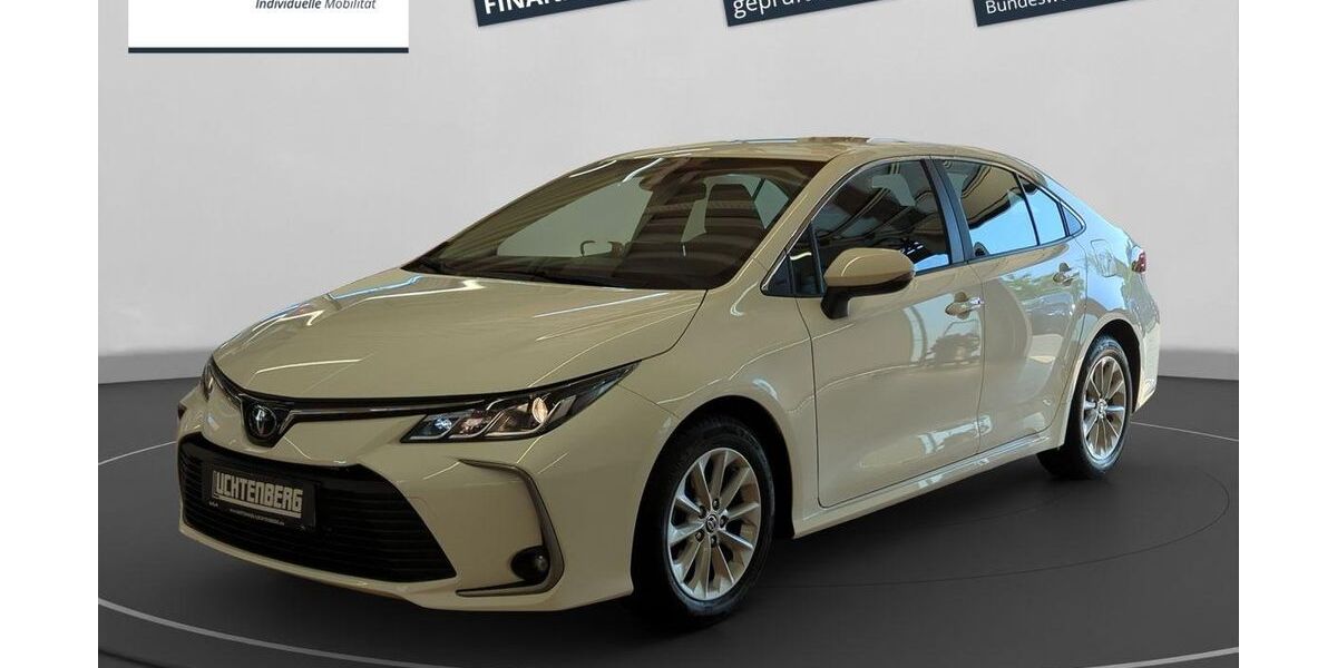 Toyota Corolla 9.150 km 18.890 &euro; Leverkusen 51381