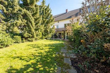 Haus Köln Mülheim - 6 Zimmer, 201 m&sup2;, 589.000&euro; | Angebot:24735884