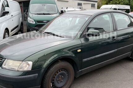 VW Passat 110.031 km 950 &euro; Bergheim bei Köln 50126