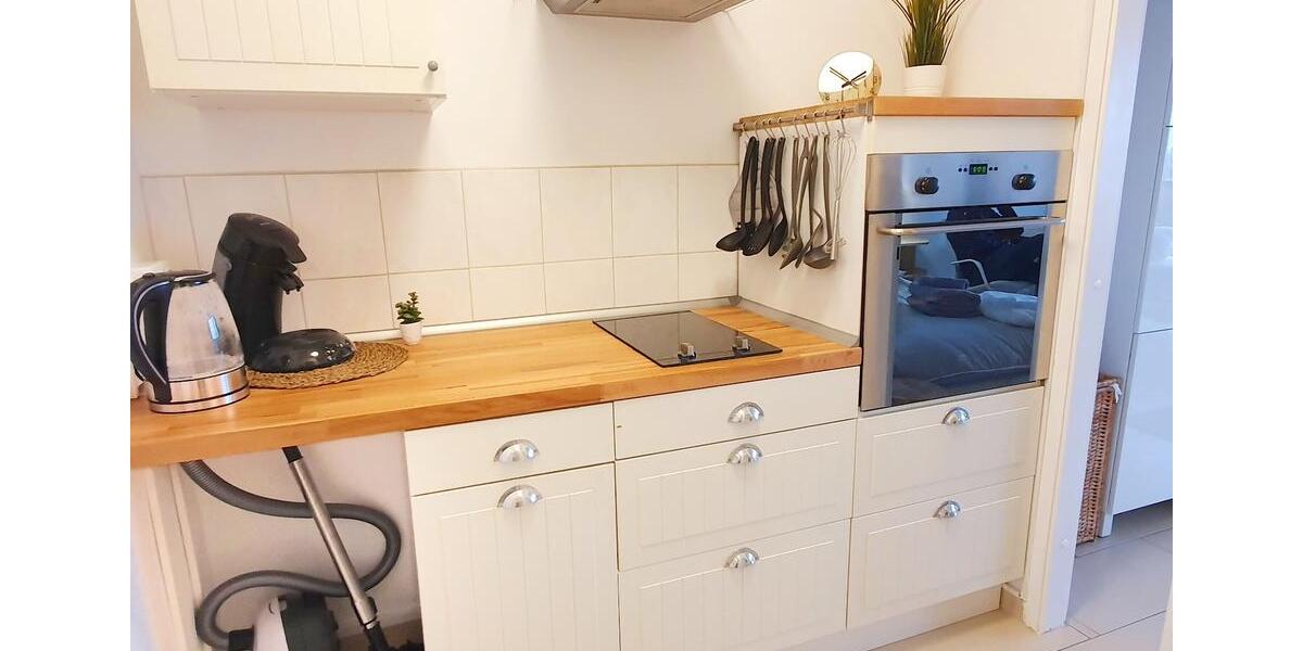 Etagenwohnung Köln Lindenthal - 1 Zimmer, 30 m&sup2;, 1.220&euro; | Angebot:25299022