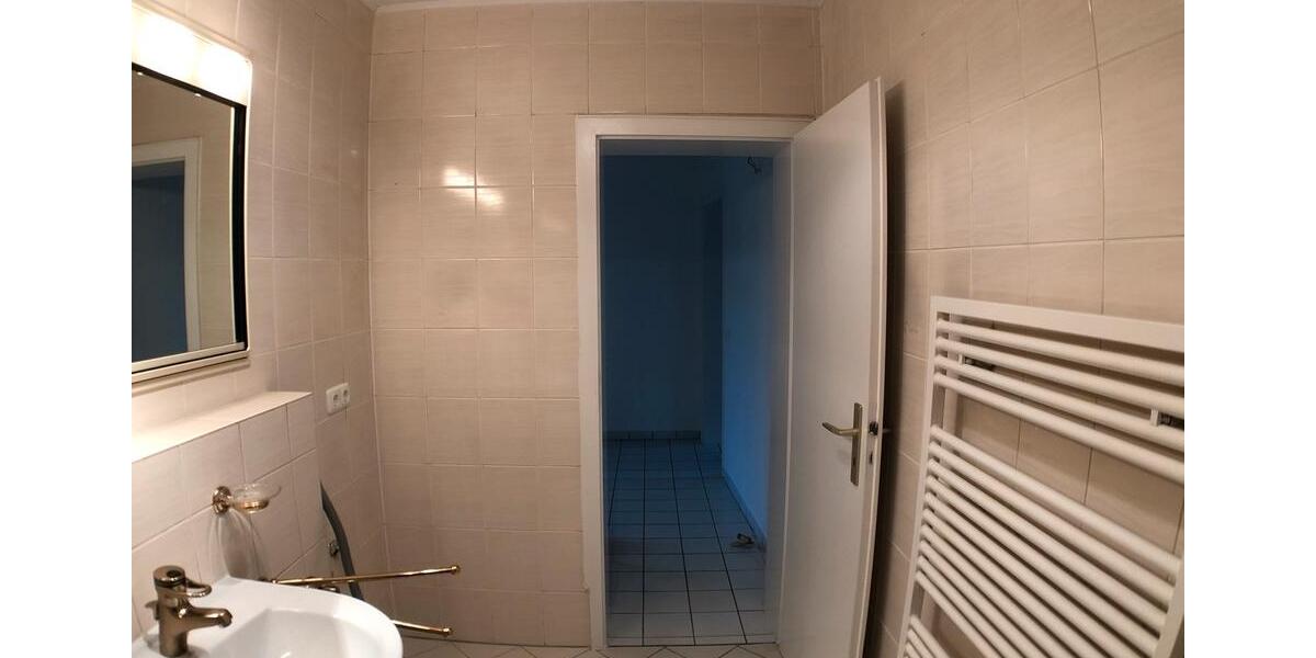 Erdgeschoßwohnung Hürth - 3 Zimmer, 84 m&sup2;, 1.100&euro; | Angebot:25876000