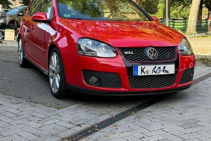 VW Golf 124.653 km 5.999 &euro; Hürth 50354