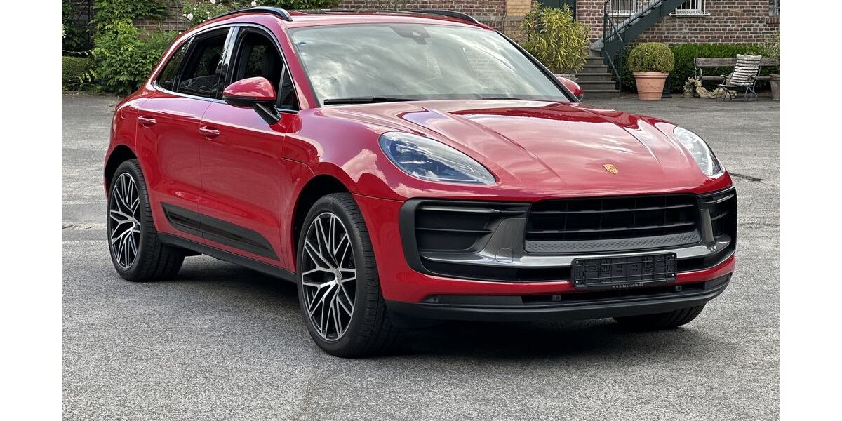 Porsche Macan 19.600 km 69.790 &euro; Frechen (bei Köln) 50226