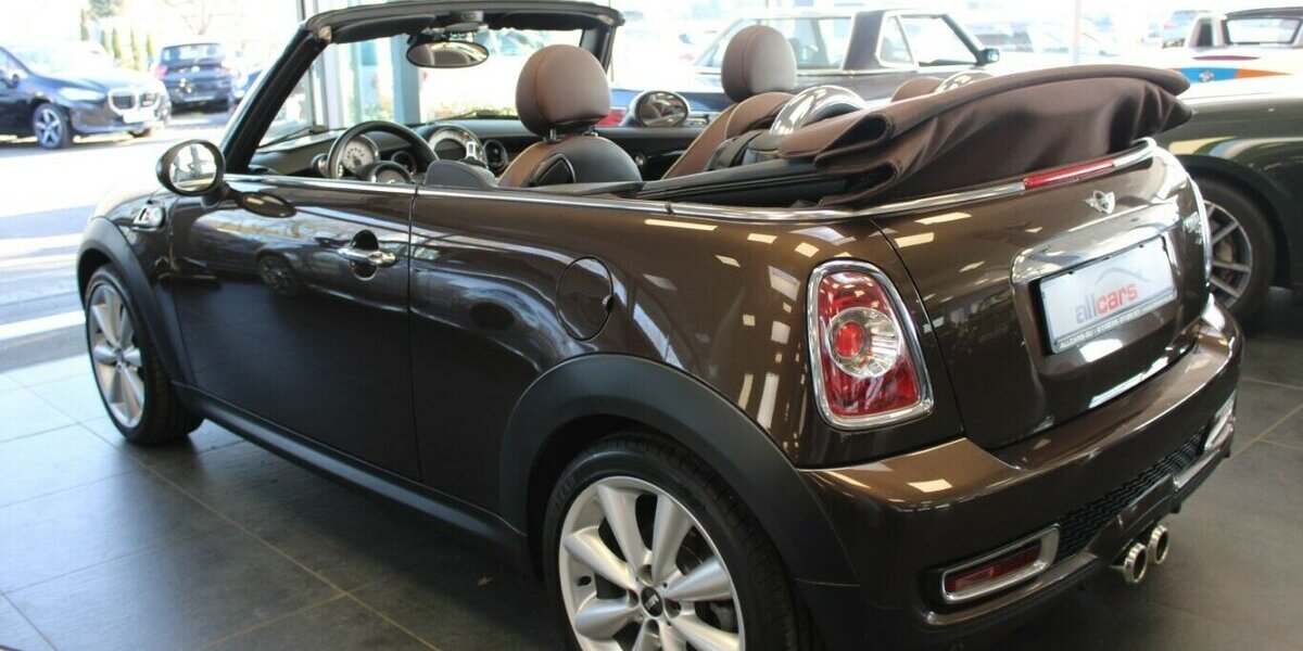 Mini Cooper SD Cabrio 116.426 km 11.980 &euro; Euskirchen 53881