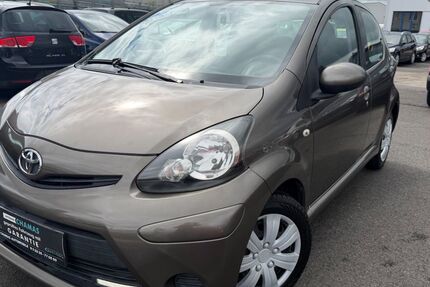 Toyota Aygo (X) 116.876 km 4.700 &euro; Erftstadt 50374