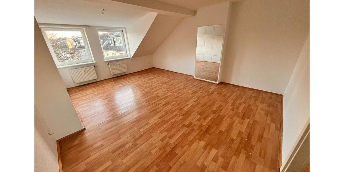 Etagenwohnung Köln Kalk - 2 Zimmer, 60 m&sup2;, 960&euro; | Angebot:26007073