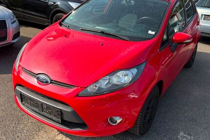 Ford Fiesta 190.000 km 2.290 &euro; Düren 52349