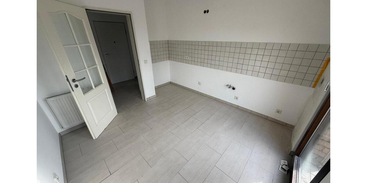 Maisonettenwohnung Niederkassel - 3 Zimmer, 83 m&sup2;, 1.050&euro; | Angebot:26001795