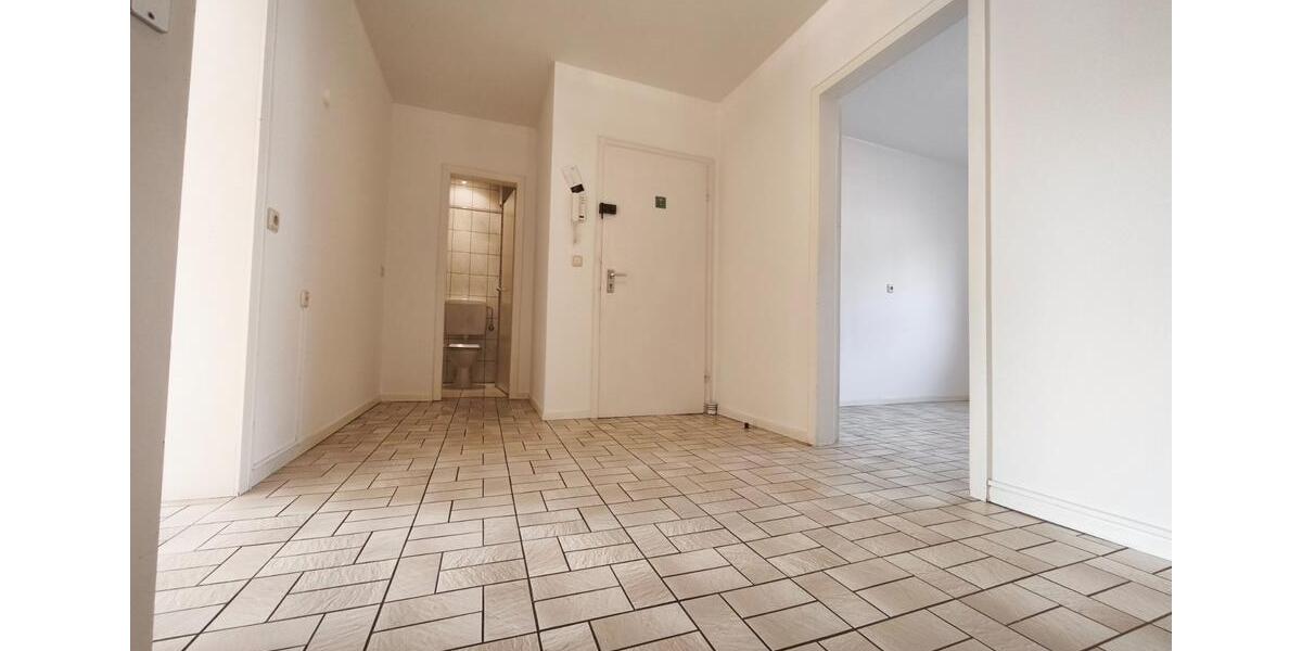 Hochparterre Köln Rodenkirchen - 3 Zimmer, 89 m&sup2;, 1.513&euro; | Angebot:25421735