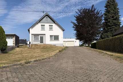 Haus Nideggen - 5.5 Zimmer, 129 m&sup2;, 299.999&euro; | Angebot:27130111