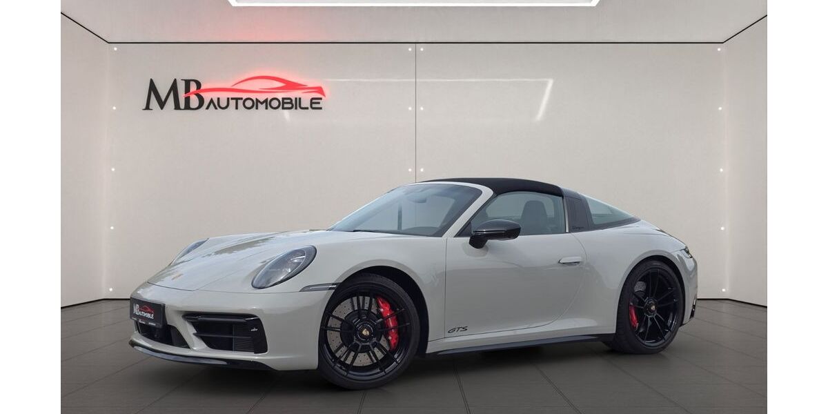 Porsche 992 8.500 km 171.950 &euro; Bedburg 50181