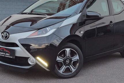 Toyota Aygo (X) 78.000 km 6.999 &euro; Jülich 52428