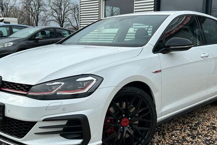 VW Golf 102.000 km 20.599 &euro; Weilerswist 53919